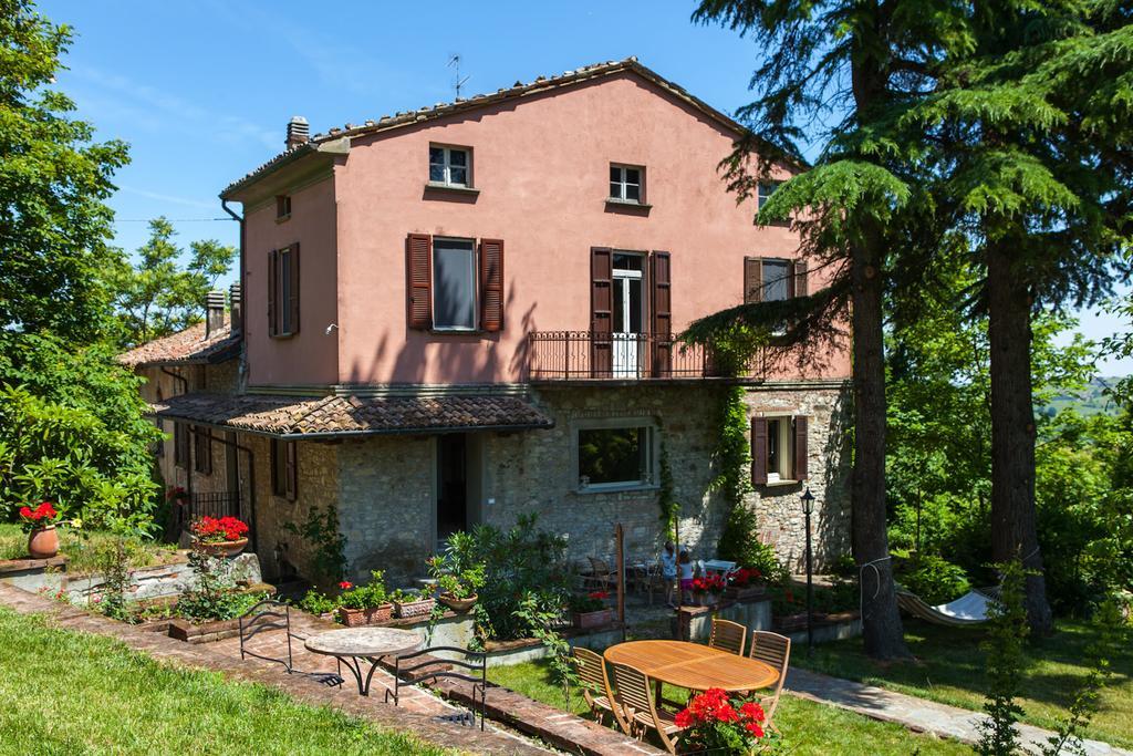 Bacialupo Foresteria Montecalvo Versiggia Exterior photo