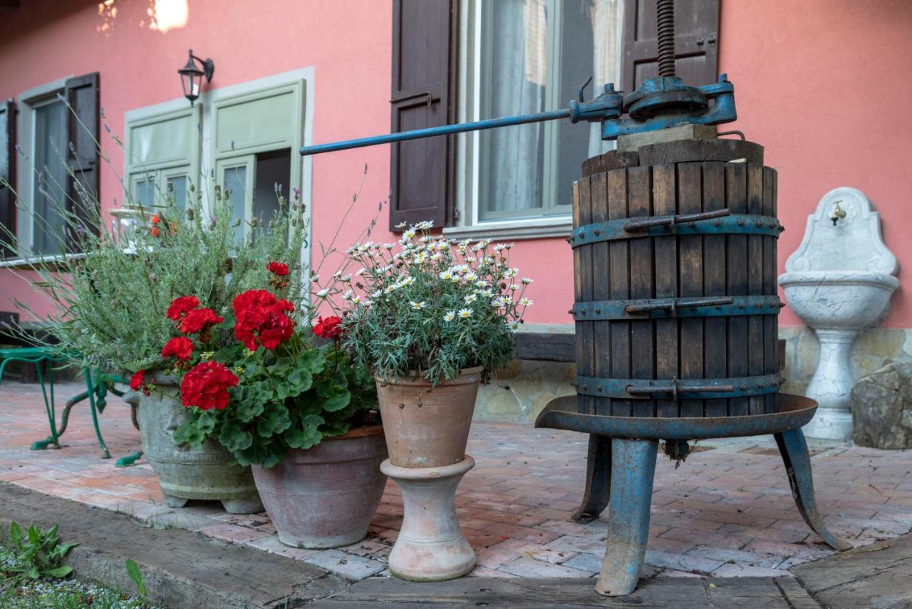 Bacialupo Foresteria Montecalvo Versiggia Exterior photo